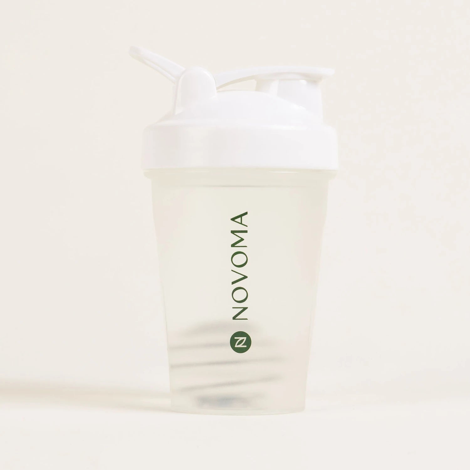 novoma-shaker-sport-400-ml-shaker-musculation-transparent image 1